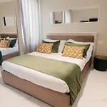 La Chartreuse Luxury - Manu Maison Парма
