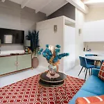 La Chartreuse Luxury - Manu Maison Парма