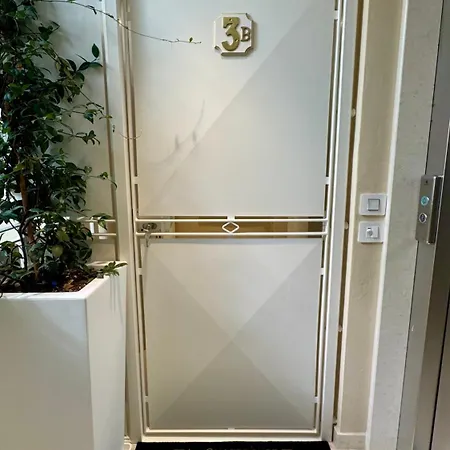 La Chartreuse Luxury *