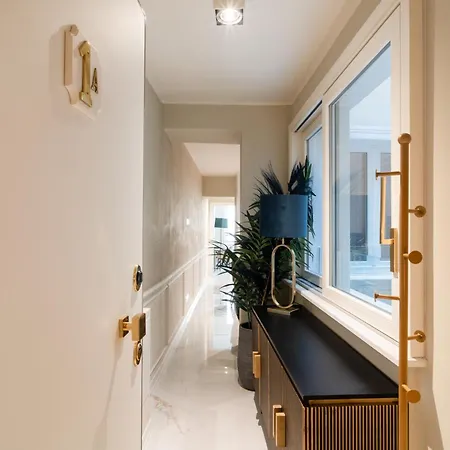 La Chartreuse Luxury *