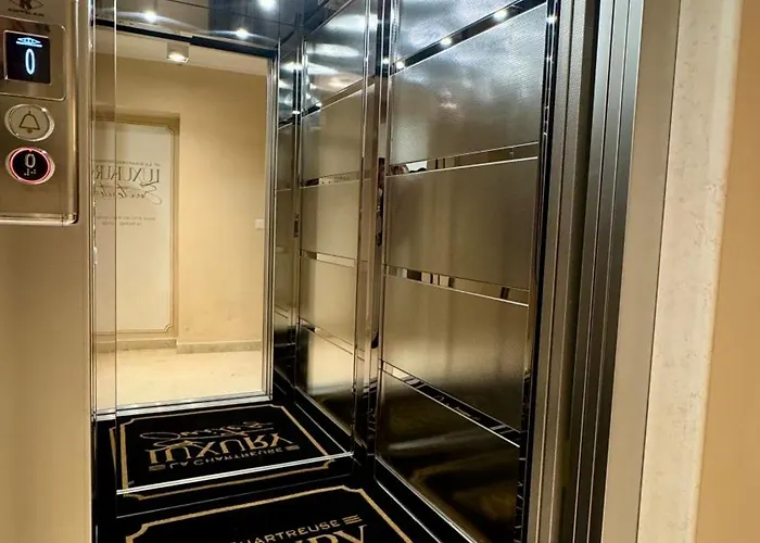 Apartment La Chartreuse Luxury - Manu Maison