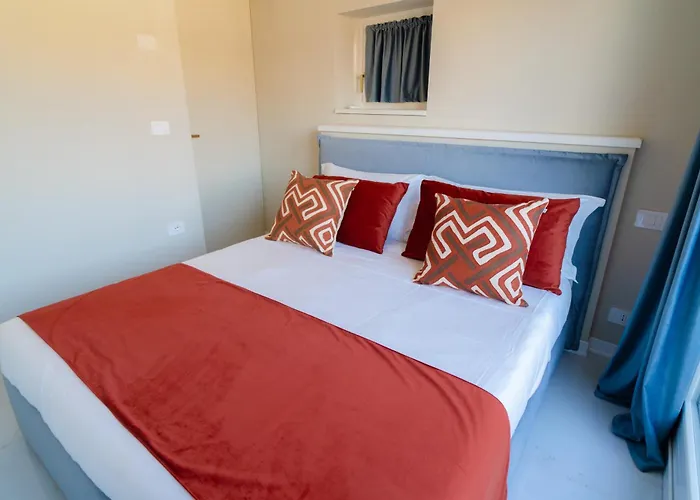 La Chartreuse Luxury - Manu Maison